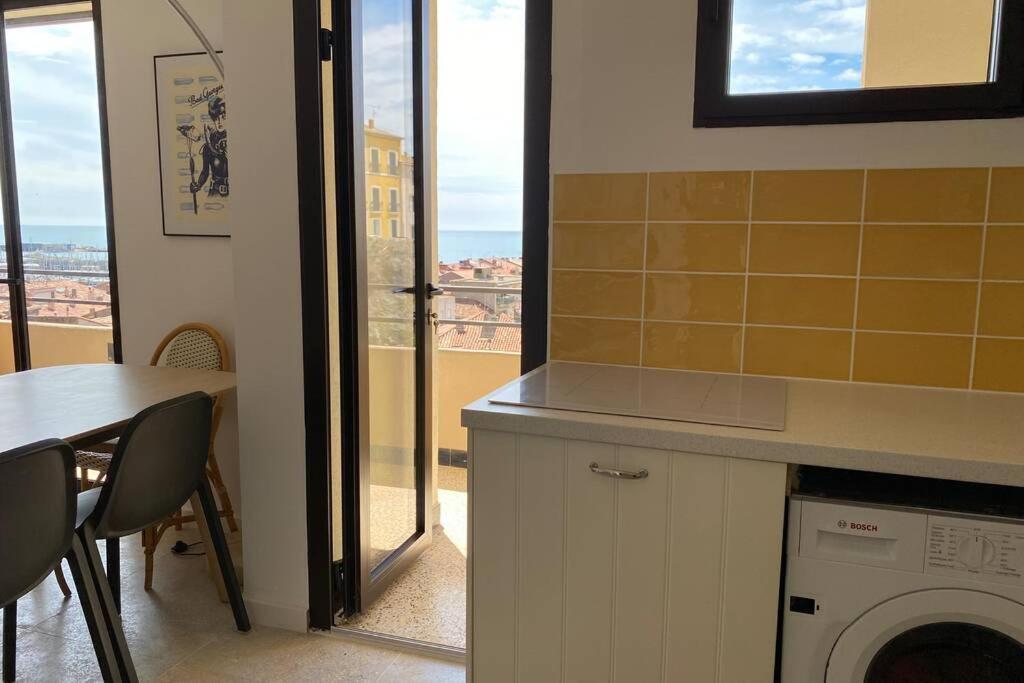 Vues Exceptionnelles Mer, Port Et Toits De Sete Sète Exterior foto